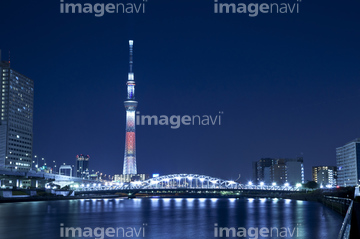 東京スカイツリー 夜景 キャンドルツリー ロイヤリティフリー の画像素材 空 自然 風景の写真素材ならイメージナビ