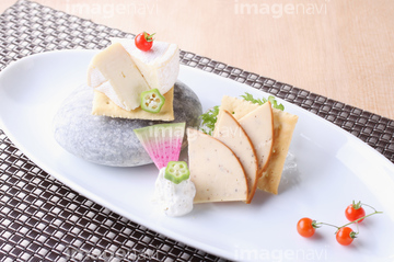 チーズの盛り合わせ の画像素材 加工食品 食べ物の写真素材ならイメージナビ