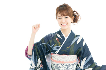 女性 ポーズ 和服 ガッツポーズ の画像素材 日本人 人物の写真素材ならイメージナビ