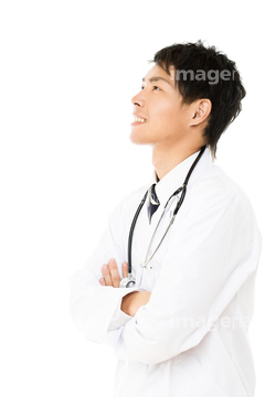 白衣 横向き 上半身 腕 陽気 の画像素材 医療 福祉の写真素材ならイメージナビ