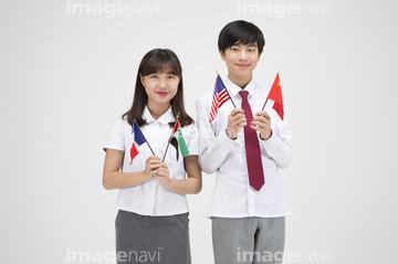 高校生 外国 学生服 北アメリカ の画像素材 外国人 人物の写真素材ならイメージナビ