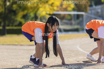 陸上競技 女子 中学生 の画像素材 秋 冬の行事 行事 祝い事の写真素材ならイメージナビ