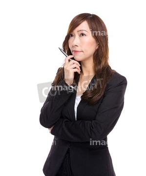 秘書 スーツ シニア かわいい の画像素材 ビジネスパーソン ビジネスの写真素材ならイメージナビ