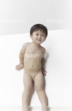 人物 外国人 男性 子供 年齢層 幼児 男の子 の画像素材 写真素材ならイメージナビ