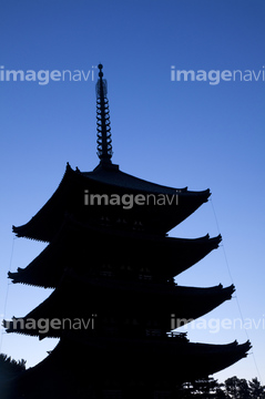 日本 寺 五重塔 シルエット 近畿地方 の画像素材 日本 国 地域の写真素材ならイメージナビ