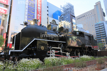 新橋 Sl広場 の画像素材 日本 国 地域の写真素材ならイメージナビ