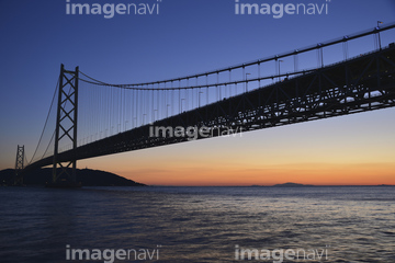 明石海峡大橋 シルエット の画像素材 交通イメージ 乗り物 交通の写真素材ならイメージナビ