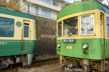 江ノ電 青色 ロイヤリティフリー の画像素材 鉄道 乗り物 交通の写真素材ならイメージナビ