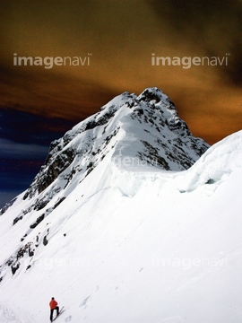 スキー場 イラスト 海外 の画像素材 イラスト Cgのイラスト素材ならイメージナビ