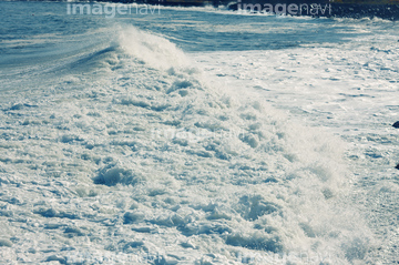 荒波 の画像素材 海 自然 風景の写真素材ならイメージナビ