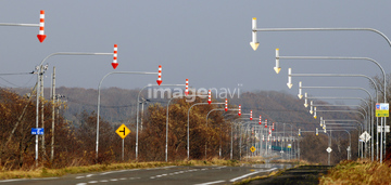 固定式視線誘導柱 の画像素材 道路 乗り物 交通の写真素材ならイメージナビ