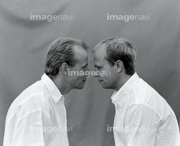 ｙシャツ 男性 横顔 40代 の画像素材 ビジネスパーソン ビジネスの写真素材ならイメージナビ