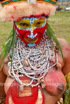 国 地域 オセアニア パプアニューギニア 女性 上機嫌 の画像素材 写真素材ならイメージナビ