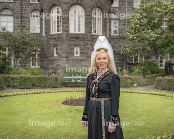 1 アイスランド 民族衣装 の画像素材 季節 人物の写真素材ならイメージナビ