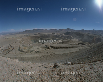 チュキカマタ銅鉱山 の画像素材 生産業 製造業 産業 環境問題の写真素材ならイメージナビ