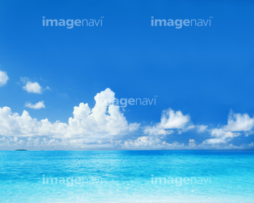 切り抜き素材特集 背景素材 青い海 の画像素材 海 自然 風景の写真素材ならイメージナビ