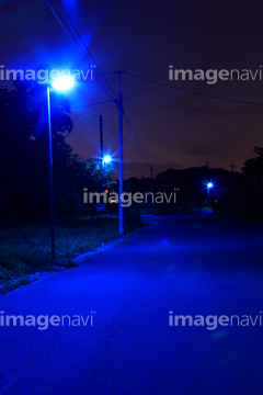 青色防犯灯 の画像素材 ビジネスアイテム ビジネスの写真素材ならイメージナビ