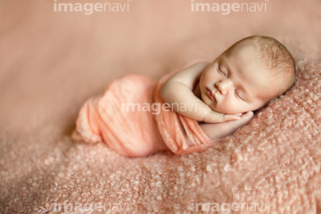 かわいい 赤ちゃん 子供 寝顔 全身 の画像素材 日本人 人物の写真素材ならイメージナビ