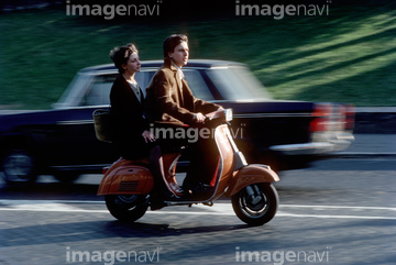 2人乗り の画像素材 家族 人間関係 人物の写真素材ならイメージナビ
