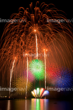 海の花火大会 の画像素材 イラスト Cgの写真素材ならイメージナビ