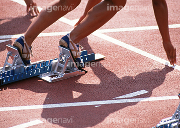クラウチングスタート の画像素材 陸上競技 スポーツの写真素材ならイメージナビ