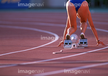 クラウチングスタート の画像素材 スポーツ用品 オブジェクトの写真素材ならイメージナビ